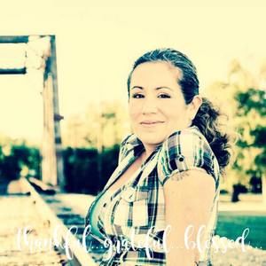 Meet your Posher, Crystal